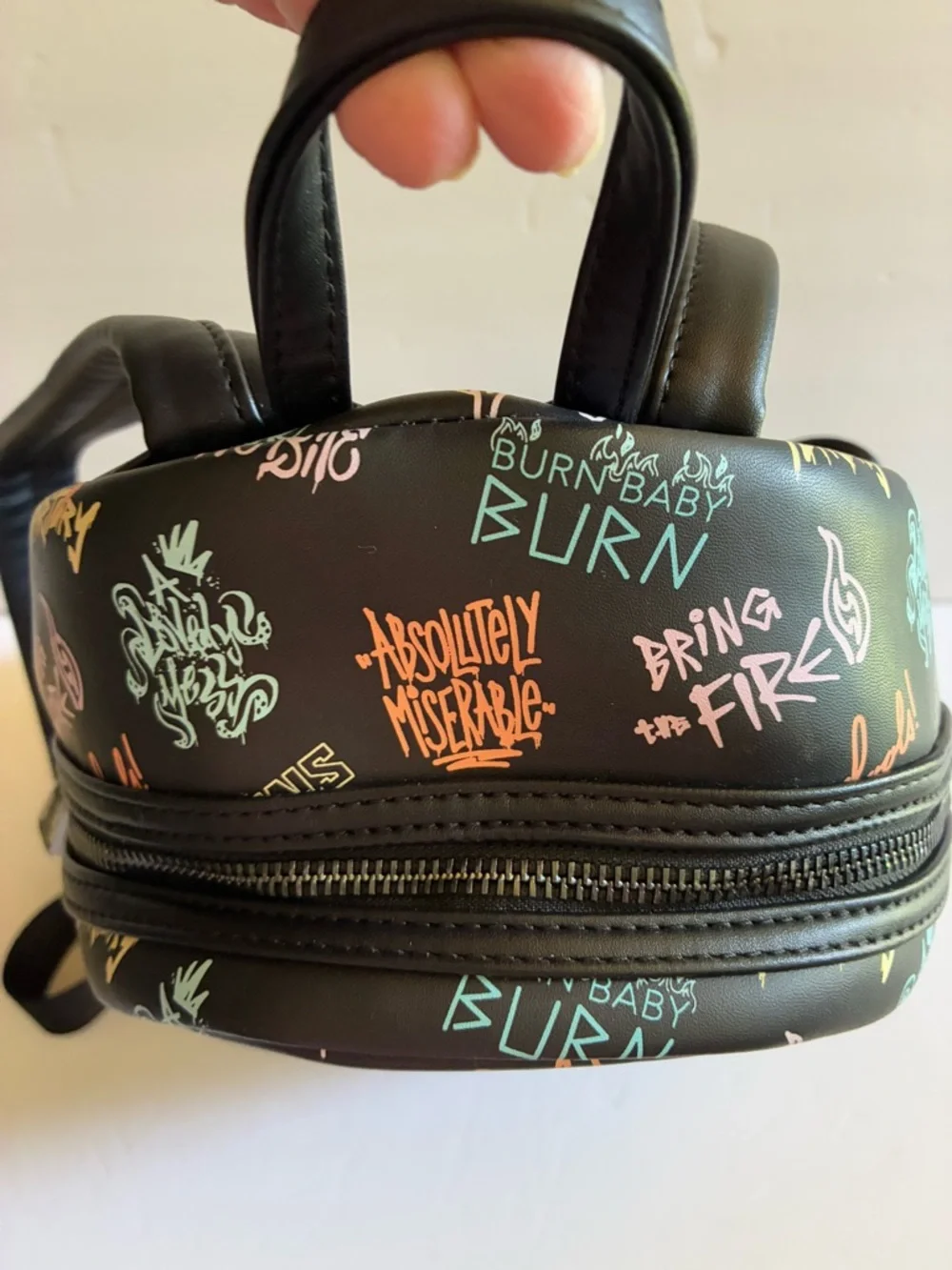 Disney Loungefly Villains Graphic Black Mini Backpack Hard Tag! EUC